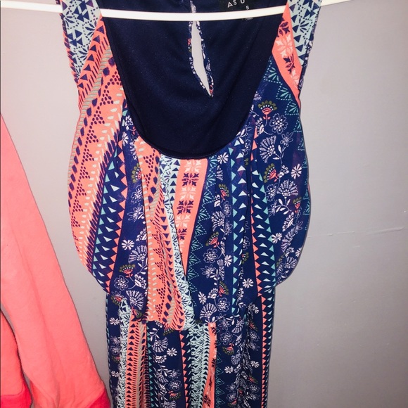 Woman’s romper & VS PINK jacket outfit - Picture 5 of 8